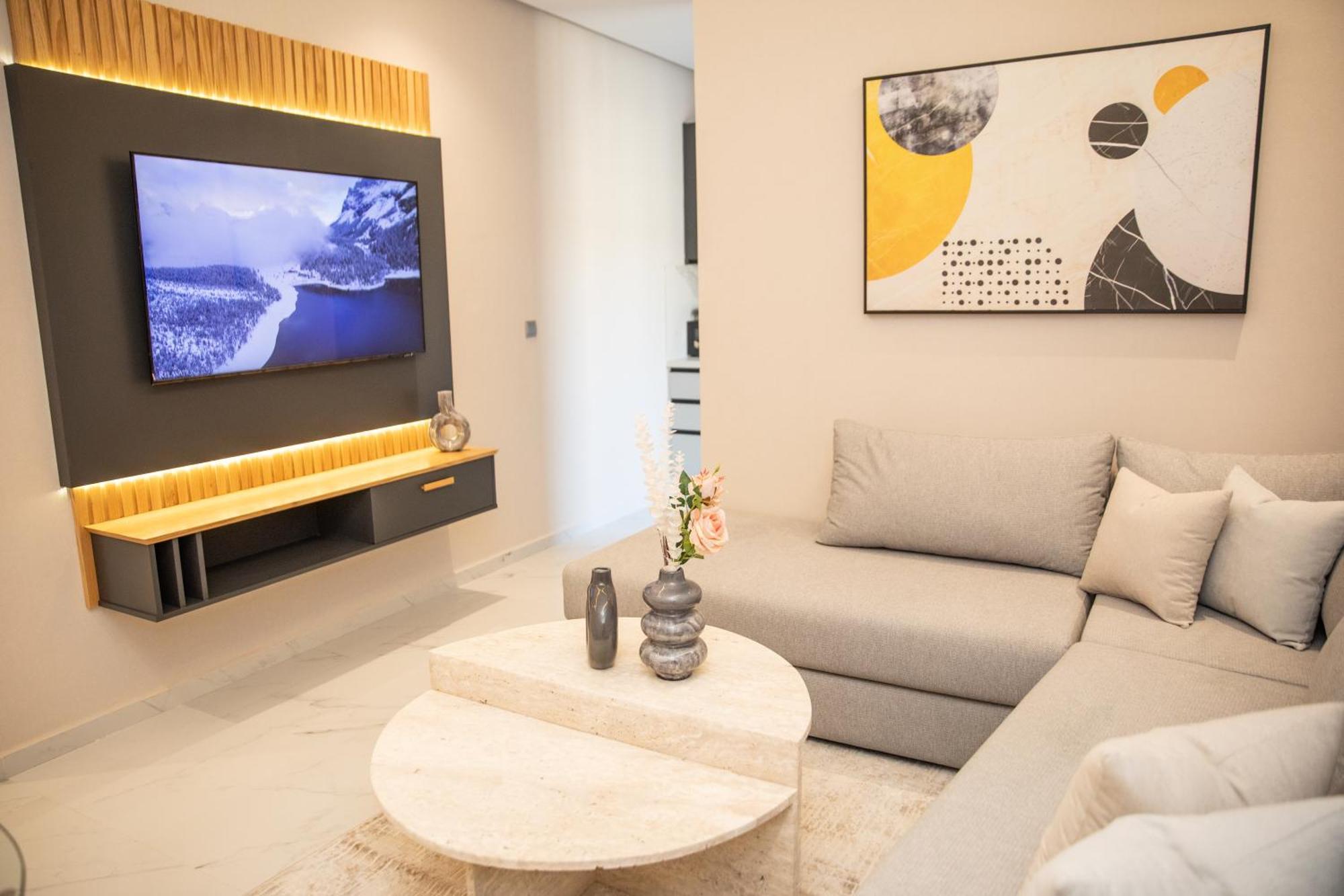 Two Bedroom Luxury Just Family And Couple Married Appartement
